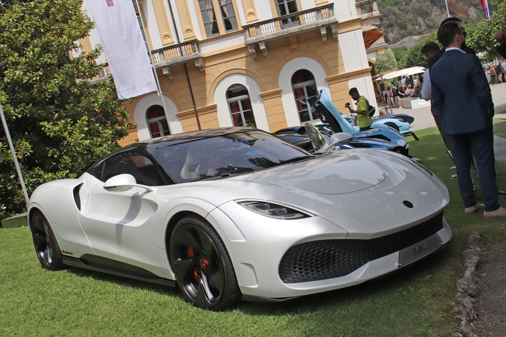 「ヴァイヤンヌ」は、デウスとウィリアムズ・アドバンスド・エンジニアリング、イタルデザインによるハイパーEVスポーツである。