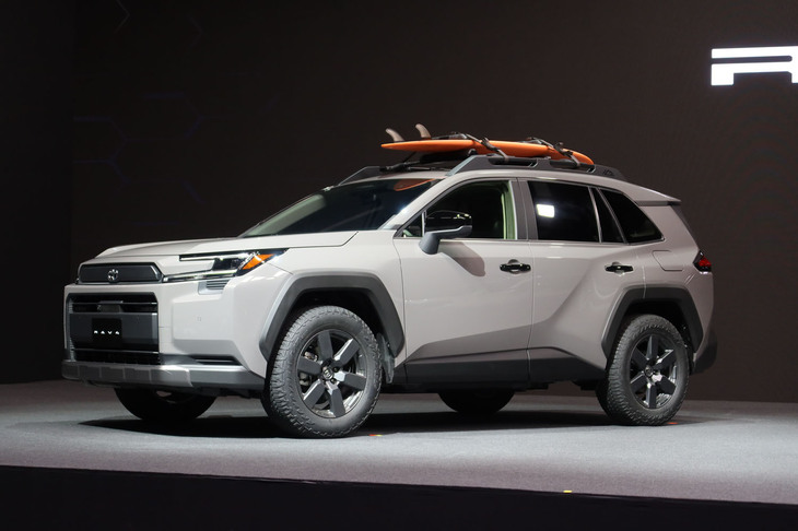 トヨタRAV4アドベンチャー