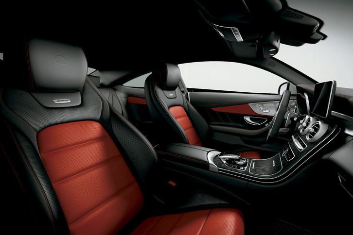 インテリアの様子。写真は「メルセデスAMG C63 Sクーペ」のもの。
