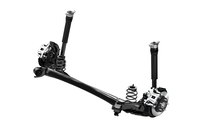 なお、今日では車軸懸架とも独立懸架とも異なるサスペンションも、広く普及している。左右のトレーリングアームを梁（はり）でつないだトーションビームアクスル式がそれで、構造がシンプルなことから小型FF車のリアサスペンションなどに用いられている。