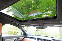 ジャガーXF SE R-DYNAMIC P300（4WD/8AT）【試乗記】の画像