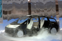 （写真＝峰昌宏）