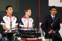 「スーパーアグリF1チーム」からは佐藤琢磨、アンソニー・デイヴィッドソン、チーム代表の鈴木亜久里氏が列席した。