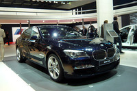 新開発の6気筒ディーゼルに、ターボチャージャーを組み合わせた「740d」も、地味ながらワールドプレミア。