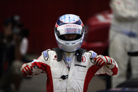 8位でゴールした佐藤琢磨、スーパーアグリにチーム初ポイントをプレゼント。自身にとっても2005年ハンガリーGP以来の得点となった。（写真＝Honda）

