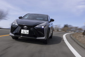 口をつくのは褒め言葉ばかり。ステアバイワイヤ搭載の「レクサスRZ550e“Fスポーツ”」を試す。