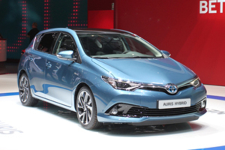 �g���^�͑啝�ɕύX���������ŐV�́u�A�x���V�X�v��u�I�[���X�v���I�����B