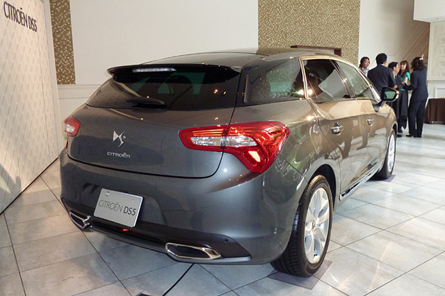 シトロエン、8月発売の「DS5」を公開 【ニュース】 - webCG