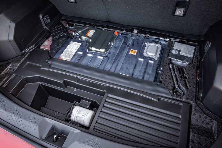 スバル・インプレッサ（サブトランク）