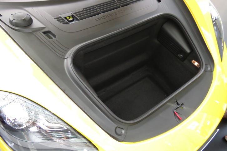 ポルシェ718ケイマン