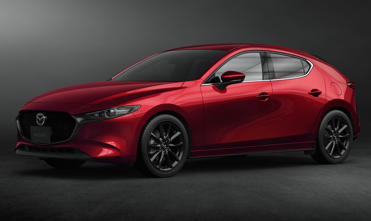 読者人気が衰え知らずの「マツダ3」は、いよいよ公道での試乗記が登場。