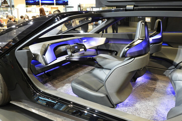 Honda 0 SALOON（サルーン）