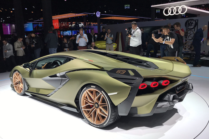 ランボルギーニ・シアンFKP 37（リアビュー）