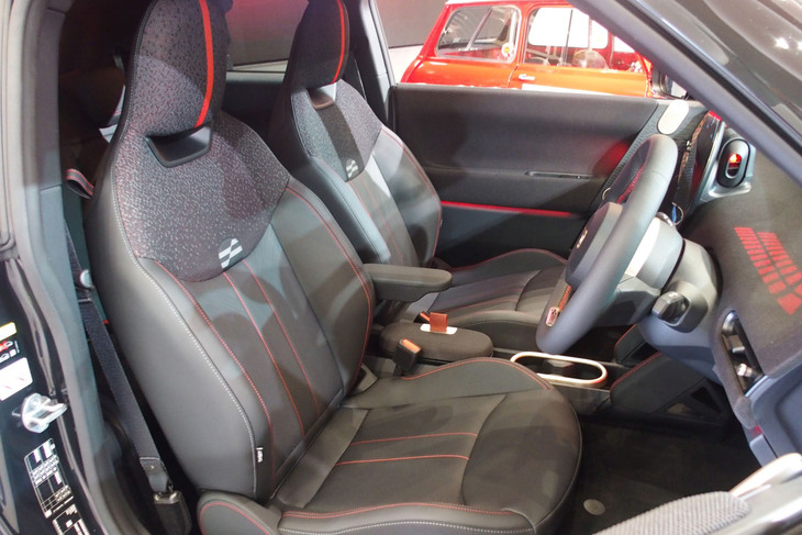 MINIジョンクーパーワークスE（フロントシート）