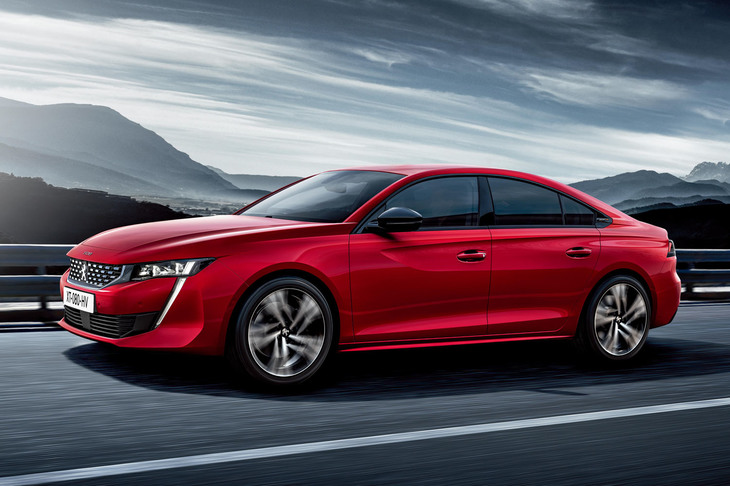 新型「プジョー508」