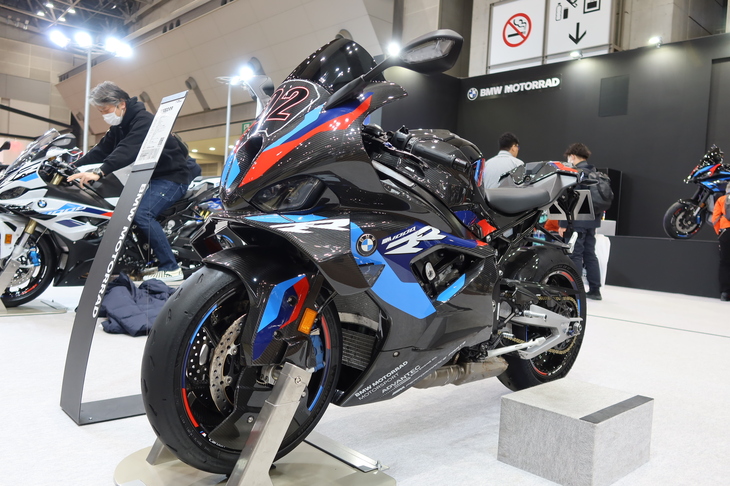 BMW M1000RR