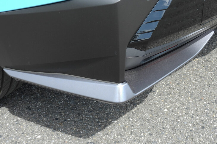 日産リーフB7 G用品装着車（リアアンダープロテクター）