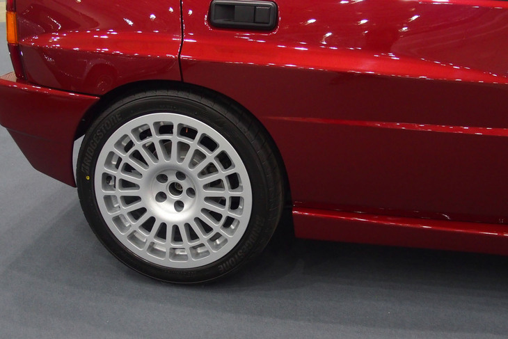 ランチア・デルタHFインテグラーレ エボルツィオーネⅡレストモッド（1994年）／WANNA DRIVE