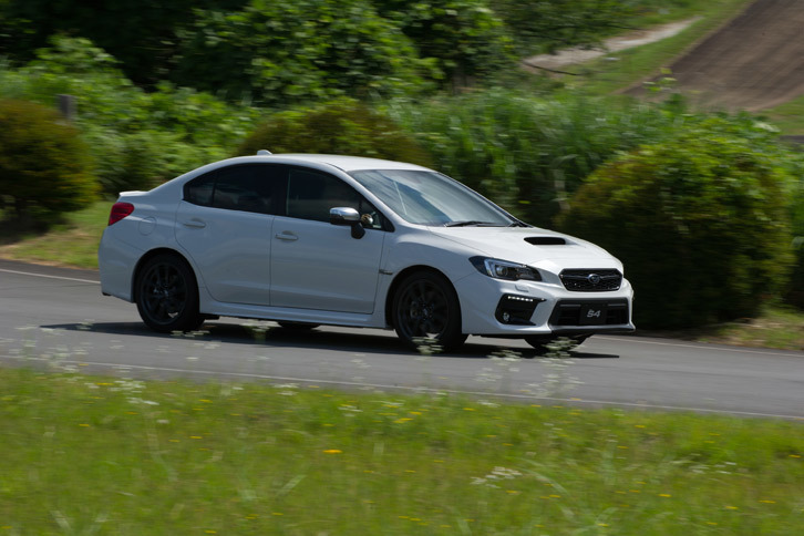 スバルWRX S4 2.0GT-S EyeSight