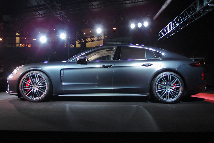 ポルシェ・パナメーラ