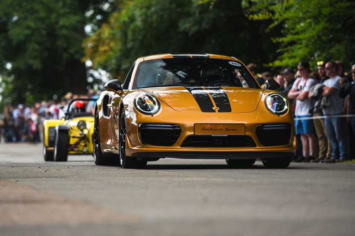 「ポルシェ911ターボSエクスクルーシブシリーズ」