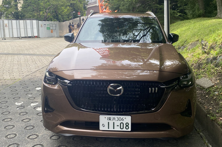 「CX-80 XDドライブエディション ナッパレザーパッケージ」のフロントフェイス。同グレードは2026年3月の一部改良を機にラインナップに追加された。