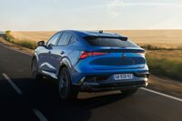 ルノーの新たなクーペSUV「ラファール」のスタート価格は、4万3800ユーロ（約744万円）となっている。