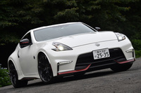 2008年12月の発売以降も、細かな改良が積み重ねられてきた現行型「フェアレディZ」。今回は高性能モデルの「NISMO」に試乗した。