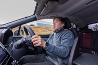 走行性能と快適性が高い次元でバランスされ、いざというときの備えも万全な「エクストリーム・コンタクト DWS06 プラス」。スポーツタイヤを選ぶ楽しみを広げてくれるニュータイヤだ。