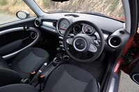 MINIクーパー・クラブマン(FF/6AT)【試乗記】の画像