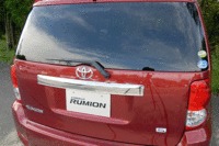 写真をクリックするとシートが倒れるさまが見られます。（M）