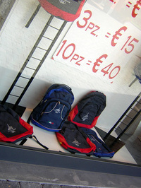 アウトレットモールで、デイパック大放出！