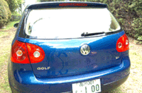 写真をクリックするとシートが倒れるさまが見られます。