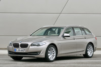 新型「BMW5シリーズツーリング」（写真は欧州仕様車）