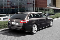 こちらは、ワゴンモデルの「508SW」。