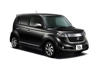 「トヨタbB Z“煌”」