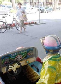 「ヘイ彼女、乗ってかないかい？」（写真9）