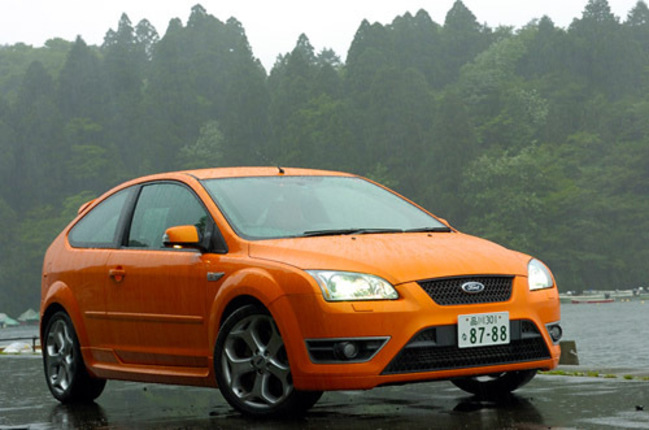 【スペック】全長×全幅×全高＝4370×1840×1455mm／ホイールベース＝2640mm／車重＝1430kg／駆動方式＝FF／2.5リッター直5DOHC20バルブターボ・インタークーラー付き（225ps/6000rpm、32.6kgm/1600-4000rpm）／価格＝320.0万円（テスト車＝325.0万円)