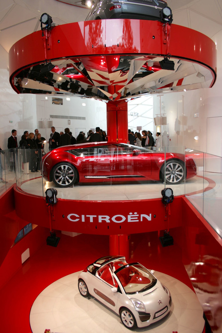 2007年9月。オープン直後のシトロエンC42内部。