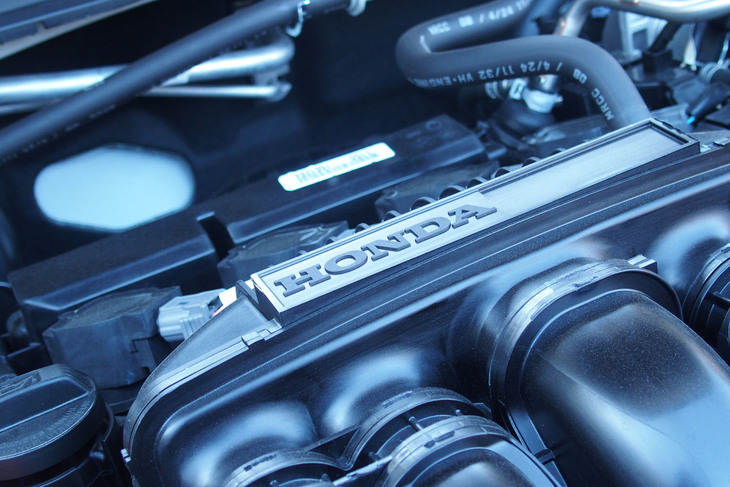 ホンダWR-V Zブラックスタイル（エンジン）