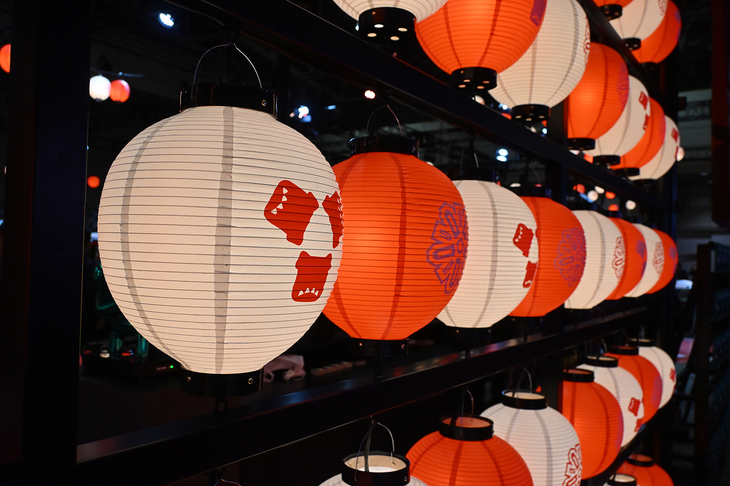 三菱ブースの様子。