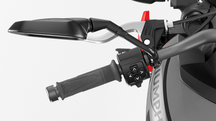 トライアンフ・トライデント660