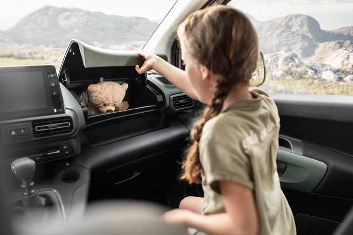 シトロエン・ベルランゴ（インテリア）