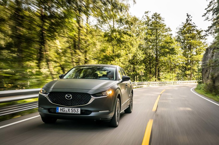 マツダe-TPV（次世代EV試作車両）