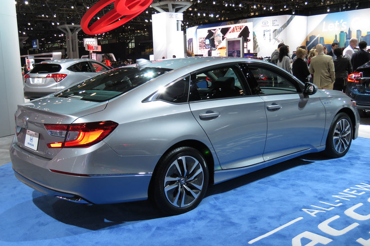 ホンダ・アコード ハイブリッド