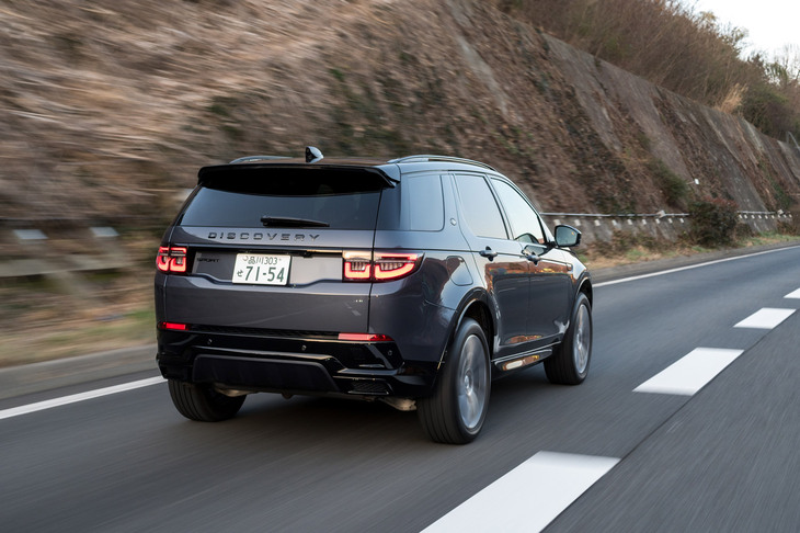 「ディフェンダー」や、レンジローバーの各モデルと比べ、いまひとつ影が薄いディスカバリーファミリーのモデル。明確なポジションが打ち出せれば、もっと存在感を示せると思うのだが……。