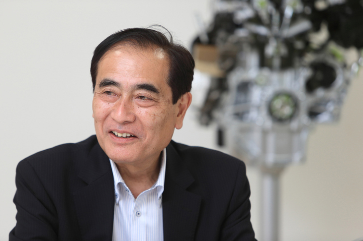 ＜南出洋志さんプロフィール＞
	1981年ダイハツ工業入社。実験部に配属後、運動性能、シャシーの先行開発、原価企画などに携わる。2017年発売の2代目「ミラ イース」ではチーフエンジニアを務め、現在は車両開発本部 製品企画部において、幅広い車種の開発を統括している。