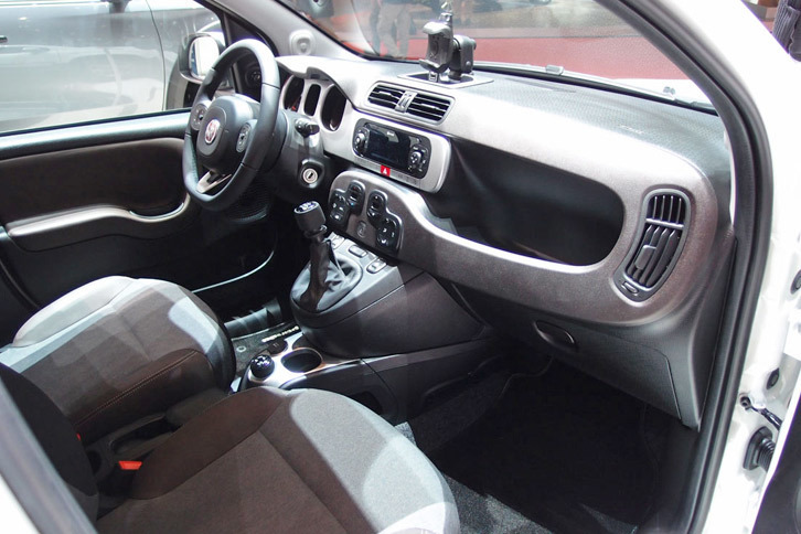 フィアット・パンダ クロス