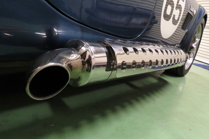 AK427（マフラー）