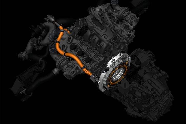 エンジンをアシストするモーターの出力やトルクは「レジェンド」と同じ。配置をデュアルクラッチ式ATのカウンターシャフト後端からエンジンのクランクシャフト側に変更することで、変速速度の短縮、ターボラグの解消などを実現している。